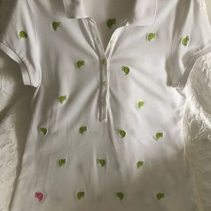Lilly White top with green turtles.